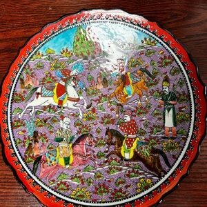 Magnificent Kutahya Türkiye 11.5” plate. Vintage. Brilliant colors. No chips,